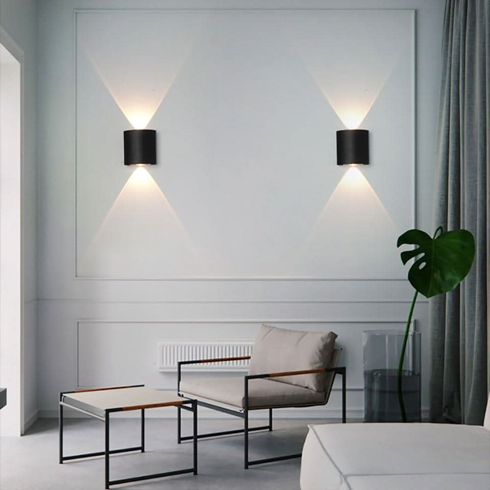 Waterproof LED outdoor wall light - Elegant & energy-efficient outdoor lighting made of aluminium